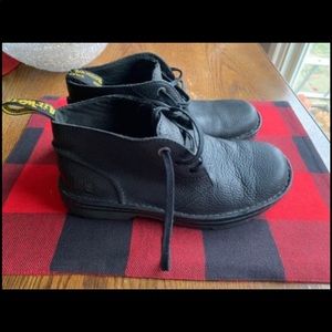 Men’s size 8 Low boot Dr.Marten’s